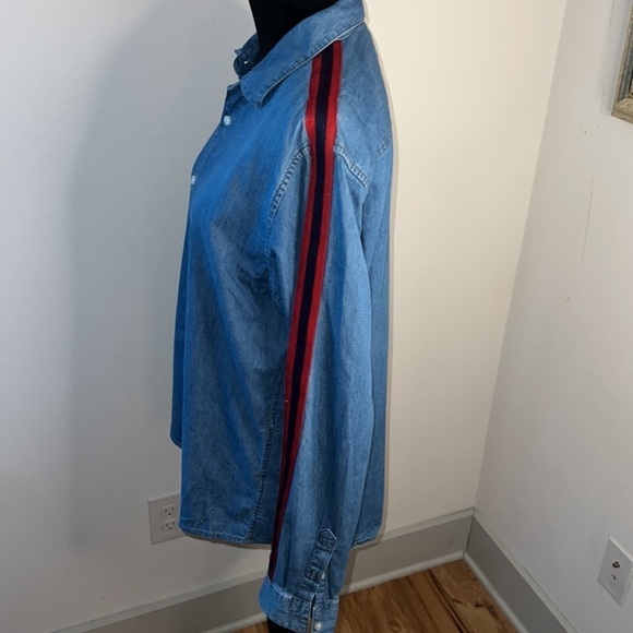 GUESS denim regular fit‎ buttoned down men’s shirt Sz M red blue striped sleeves - Picture 7 of 9